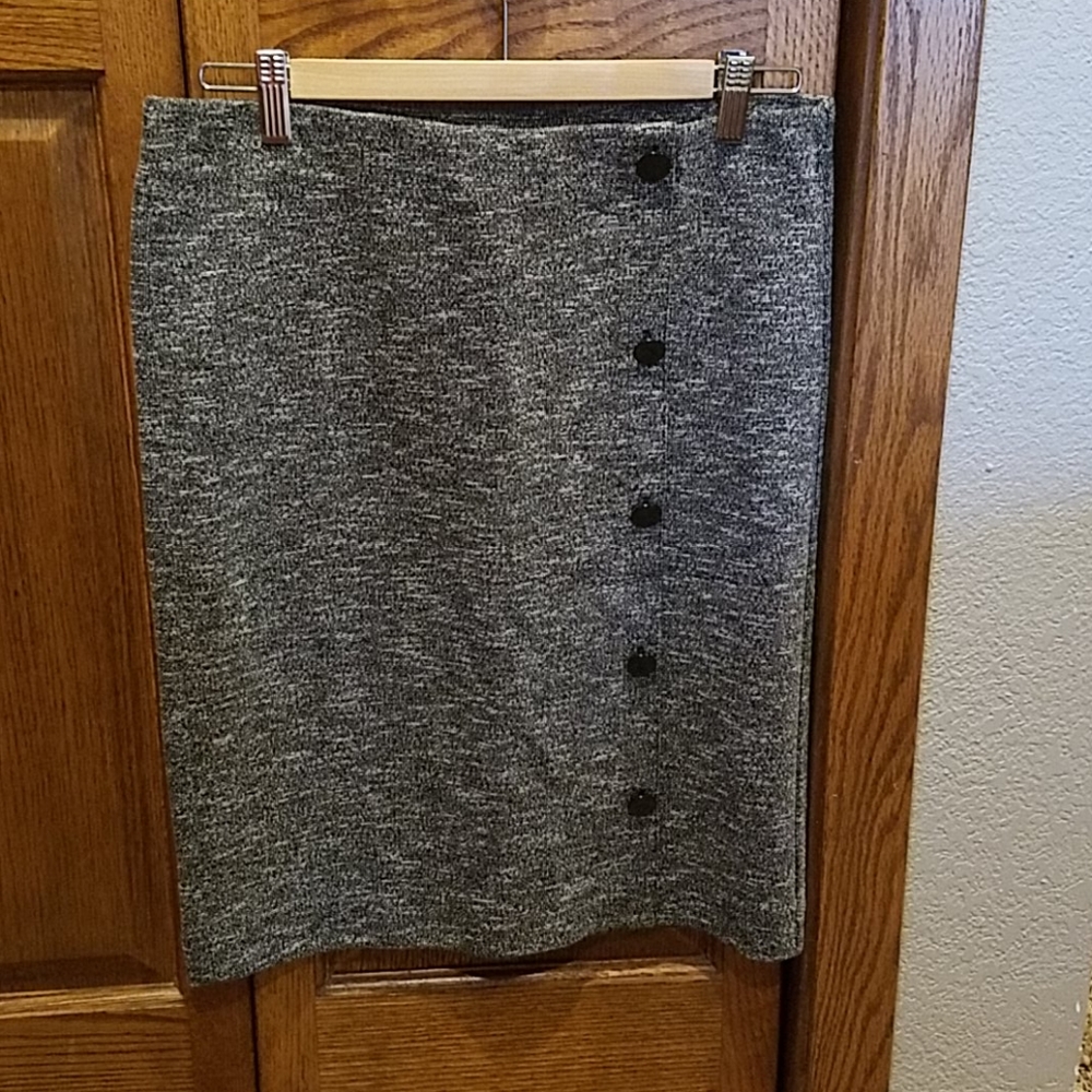 Loft Skirt